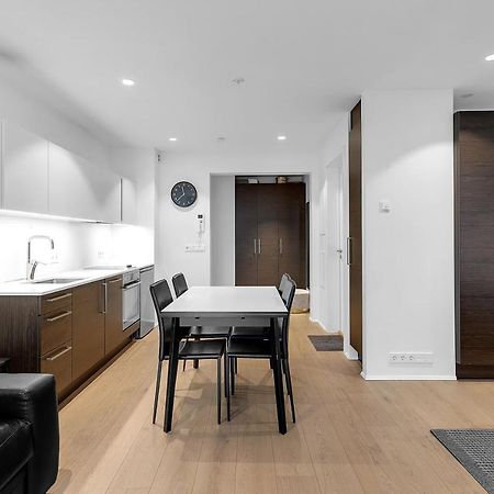 Modern Studio Apartment - Amazing Location เรคยาวิก ภายนอก รูปภาพ